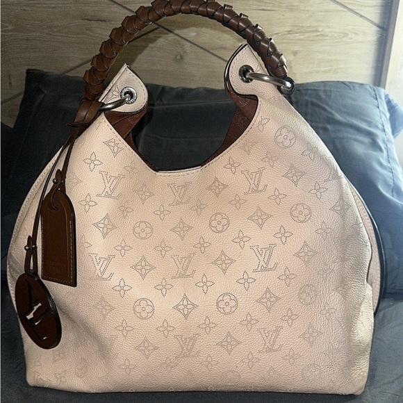 Louis Vuitton Carmel - Picture 2 of 7